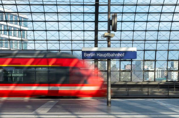 Berlin Central Station, platform with S-Bahn