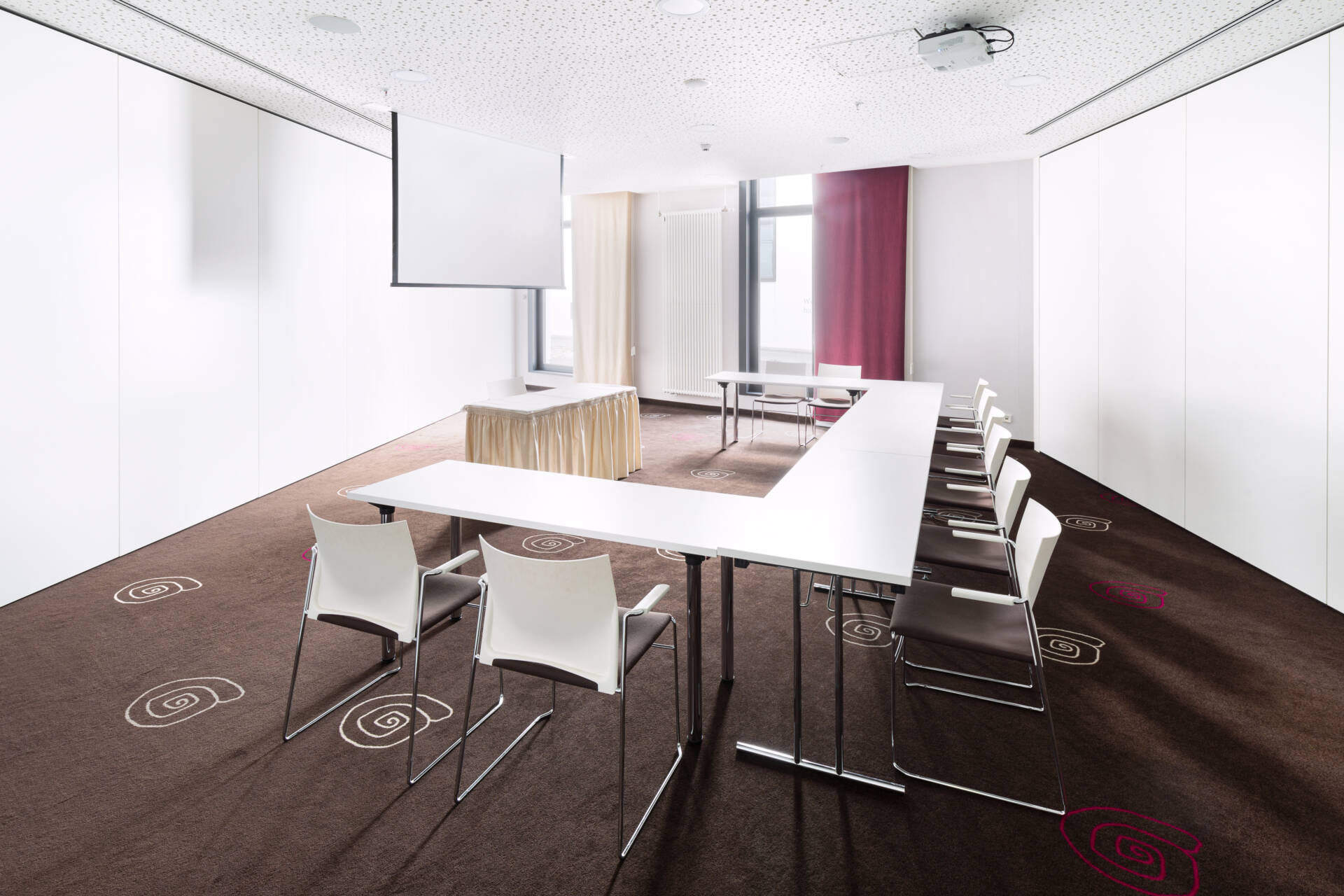 2. MOA 19 U-Form 10PAX